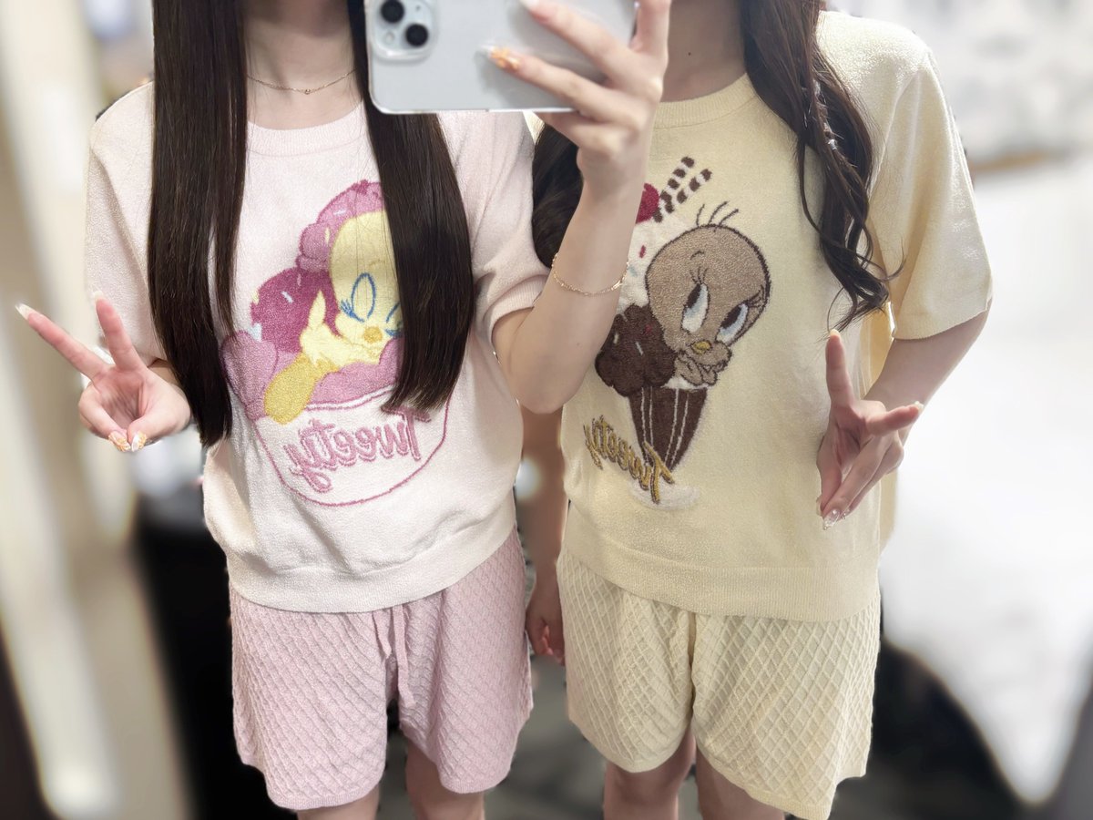ukipyon227's tweet photo. 遠征先ホテル時間も充実🩷💛🩷💛 https://t.co/OUlMvmjJrQ