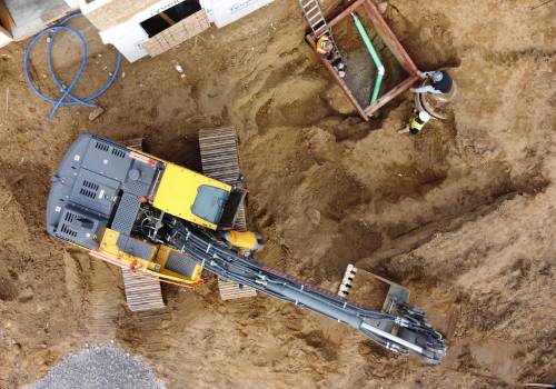 conexpoconagg's tweet photo. More work. Faster timelines. Same (or smaller) crews. That’s when small gaps turn into big risks.
As #NationalSafetyMonth kicks off, now’s the time to reset your approach to planning, fatigue and communication.
➡️ Dive into the full article: https://t.co/R2SKrEzku6

#construction https://t.co/hTkflPRu8I