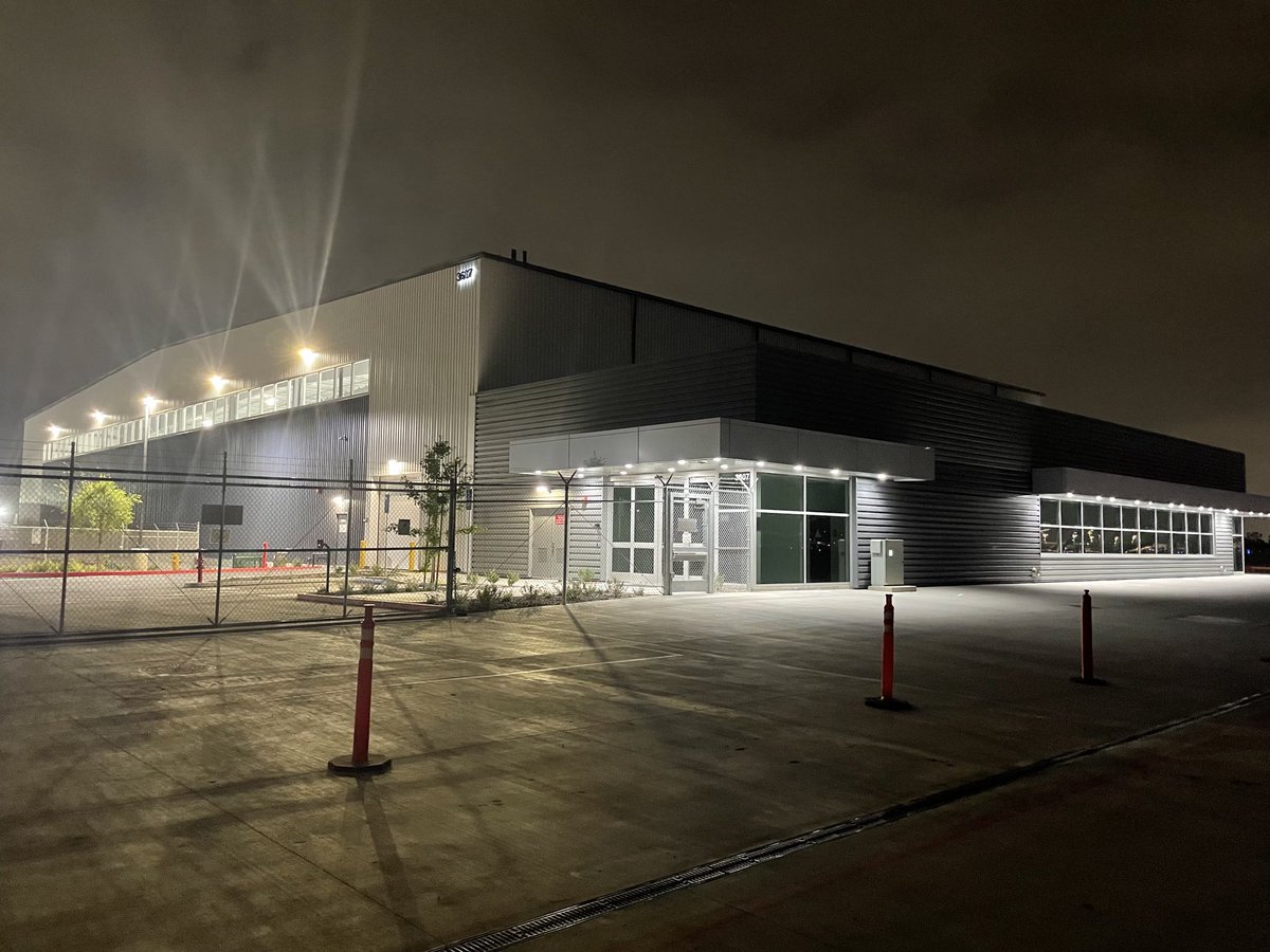 AGPAviation's tweet photo. Project Update: Long Beach Airport Ramp Improvements

New ramp pavement at Long Beach Airport adds aircraft parking, improves towing circulation, and supports safer operations next to a new hangar. Milestone

Built for airports. Built for aviation. Built to perform.

#AGPAirports https://t.co/kEFy3svMLA