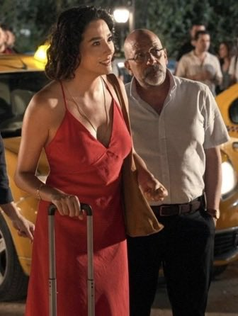 Adrrrafa's tweet photo. çocuklugunu köklerine ulaşmanı yeniden kök salmanı izleyememek içimizde kaldı her şeye rağmen iyi ki sen   

SonKez MelekOzdel https://t.co/MfzFdlAouy