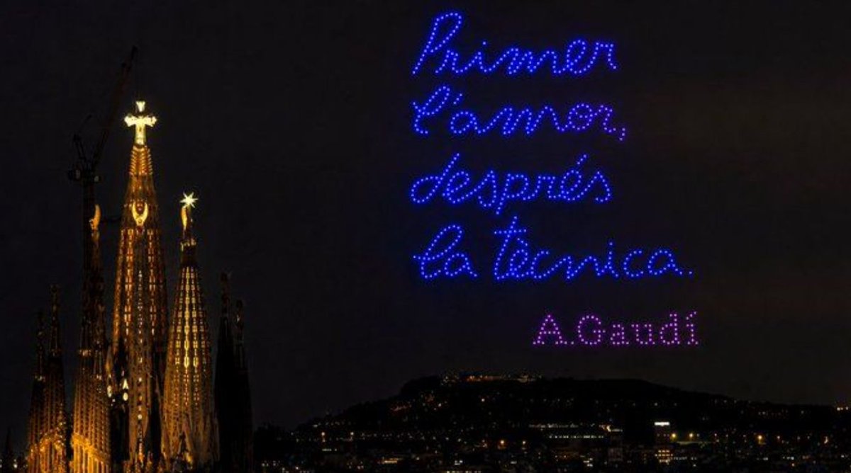 BachSebastia's tweet photo. Els artistes divins sempre ho han sabut. L'arquitectura de #Gaudí i la de #Bach emergeixen del fons del cor.
Segur que les veurem fusionades, aviat, sota l'arbrada de pedra.
Felicitats! https://t.co/MEKiCghWHF