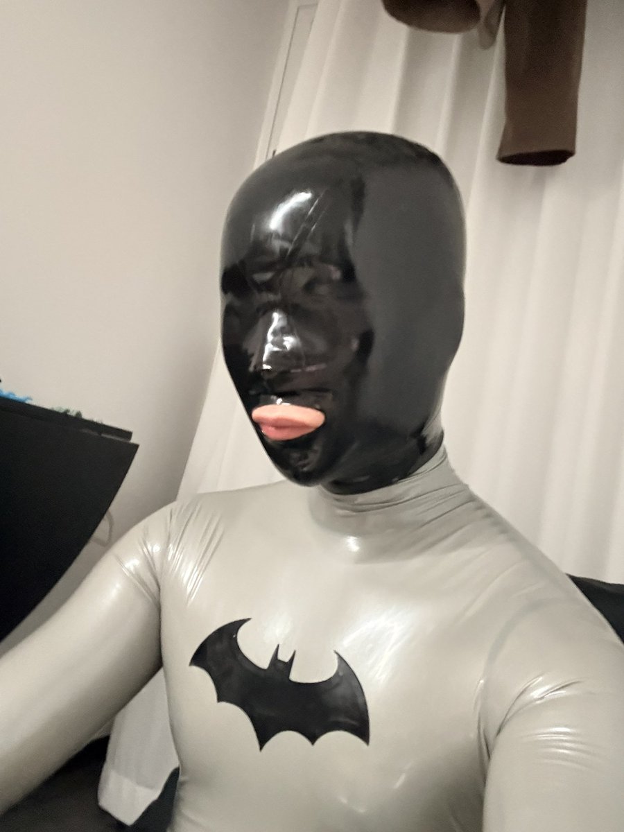 JNiuer's tweet photo. 🦇 https://t.co/bDSoajwINN