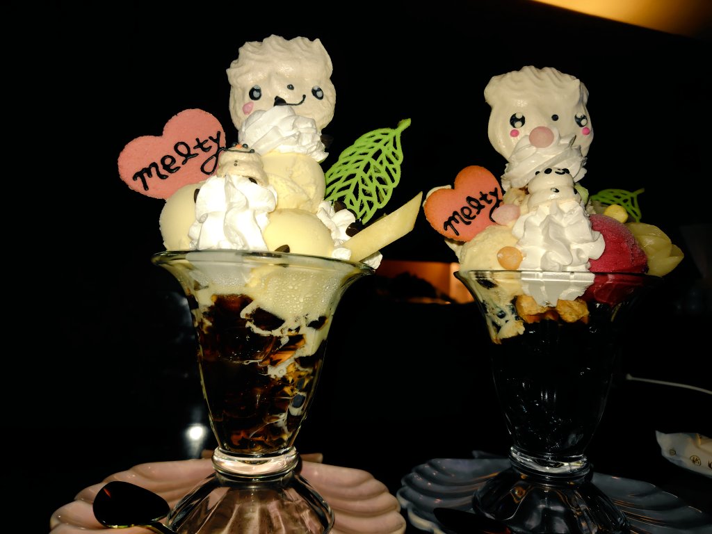 6_burst's tweet photo. パフェ部(⁠ ⁠╹⁠▽⁠╹⁠ ⁠) https://t.co/8kk8SdfgY4