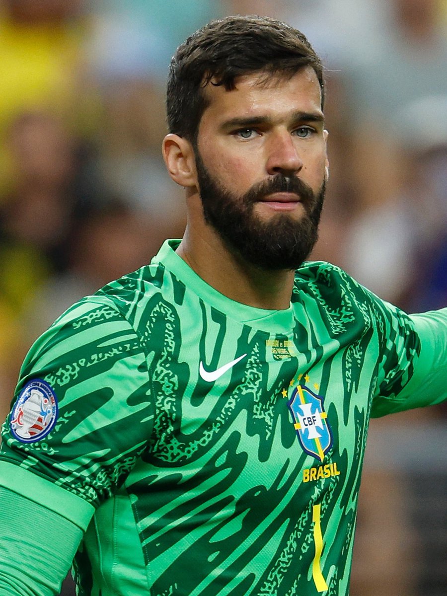 futebol_mafia's tweet photo. Goleiros do Brasil nas ÚLTIMAS copas do mundo

Alisson (2018 e 2022)
Jogos: 9
Gols tomados: 6
Clean sheets: 5
Percentual: 56% https://t.co/UGKDPNFaCp