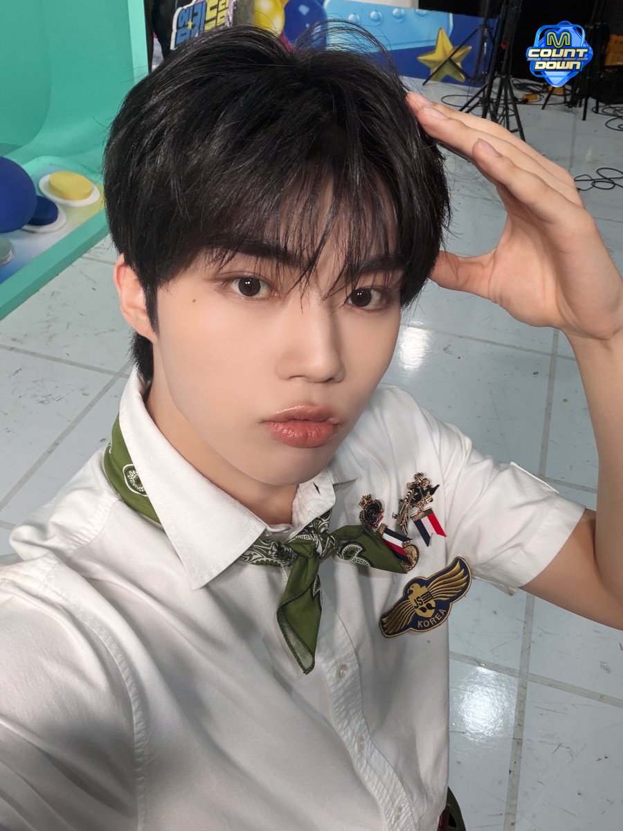 Gun_280's tweet photo. 욱요일 덕분에 내살힘 충전완.ᐟ♡ https://t.co/d3a5Jm36aW