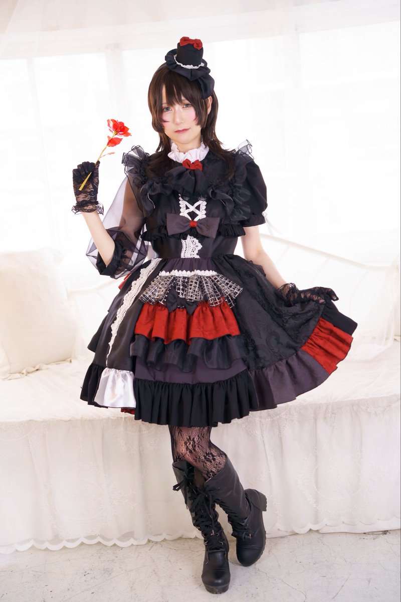 DREAMN0723's tweet photo. お洋服の着画がこちら！
DREAMNにしては珍しい黒メインのアイドル衣装を音さんが素敵に着てくださいました🥰

可愛いしキレイに撮ってくださってありがとうございました🙇‍♀️

モデル:音(@__________kum)さん
撮影者:ろじ(@NijiRoji)さん
撮影場所:清水ノンタウン(@town_na)さん

#アトリエDREAMN https://t.co/H2Nh8dJpYO