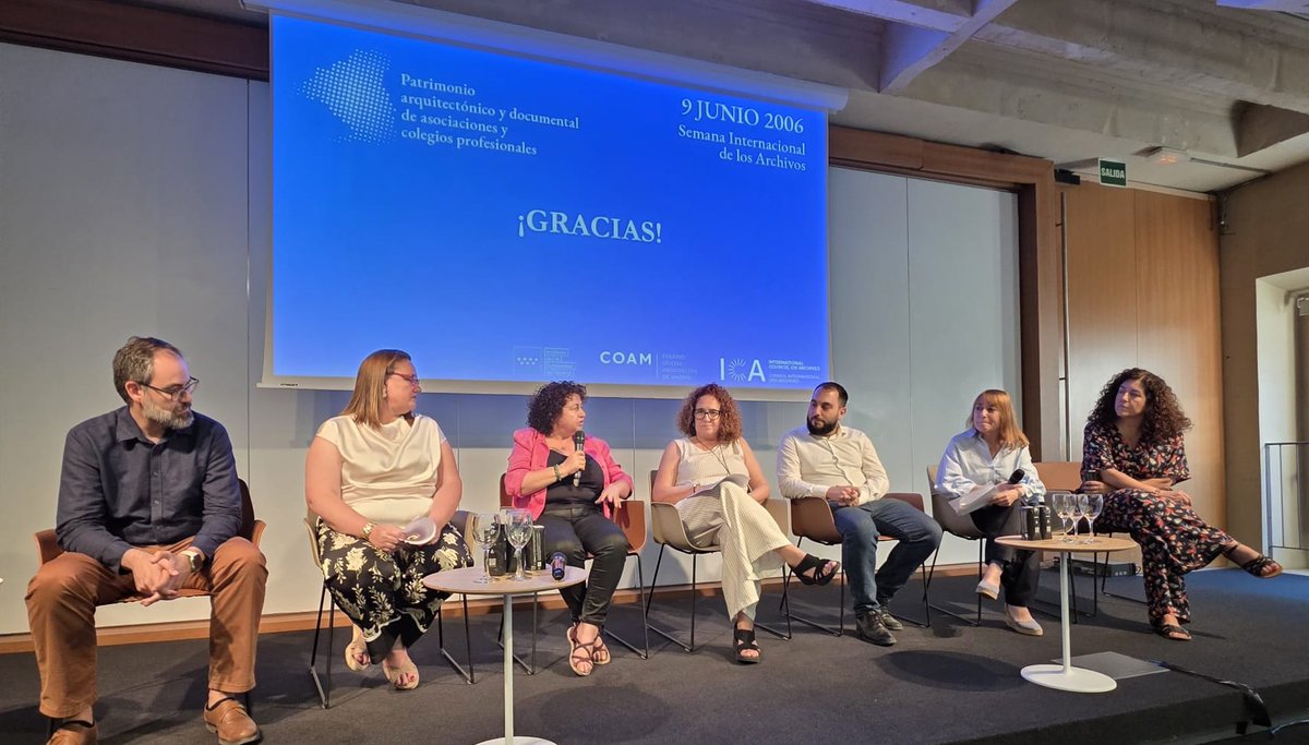 CopMadrid's tweet photo. 📸 Consuelo Gallardo, responsable de Biblioteca y Documentación del Colegio, ha formado parte de la Jornada "Patrimonio arquitectónico y documental de asociaciones y colegios profesionales" en @COAMadrid, un espacio de diálogo en el que se han compartido experiencias y enfoques sobre la gestión, conservación y difusión del patrimonio documental y se han puesto en común diferentes iniciativas de digitalización y difusión.