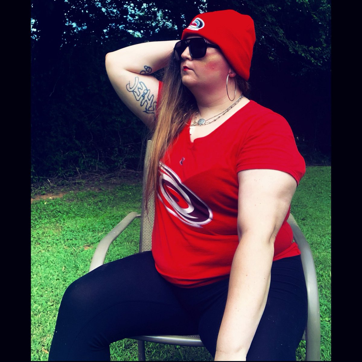 PantherGirlJess's tweet photo. A Storm Is Comingπ
@Canes @NHL
#NHL #SoundTheSiren
#TakeWarning #StanleyCup https://t.co/ayRObpXkSl