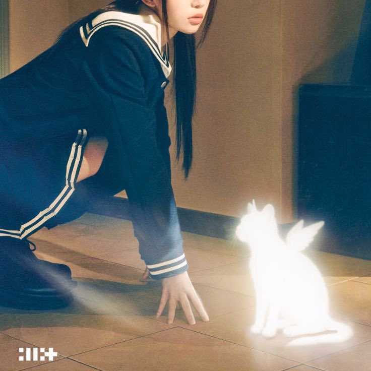 moheet0z's tweet photo. “bomb” was certified double platinum for selling 500,000 copies on the Circle Chart. Meanwhile, “MAMIHLAPINATAPAI” was certified platinum for selling 250,000 copies on the Circle Chart.

#ILLIT #아일릿 https://t.co/cYVZuDSkGU