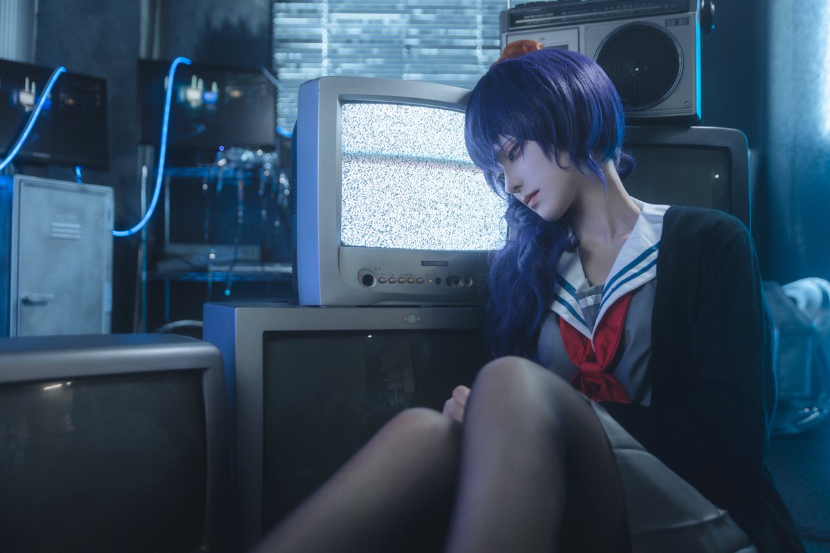 n700ru's tweet photo. 25時、ナイトコードで。
 ︎︎
 #prsk_cos https://t.co/jkvZHBXVO3