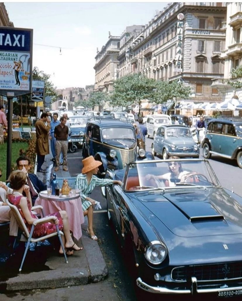 ClassicSpyChic's tweet photo. On assignment in Rome https://t.co/BDub4aXFZm