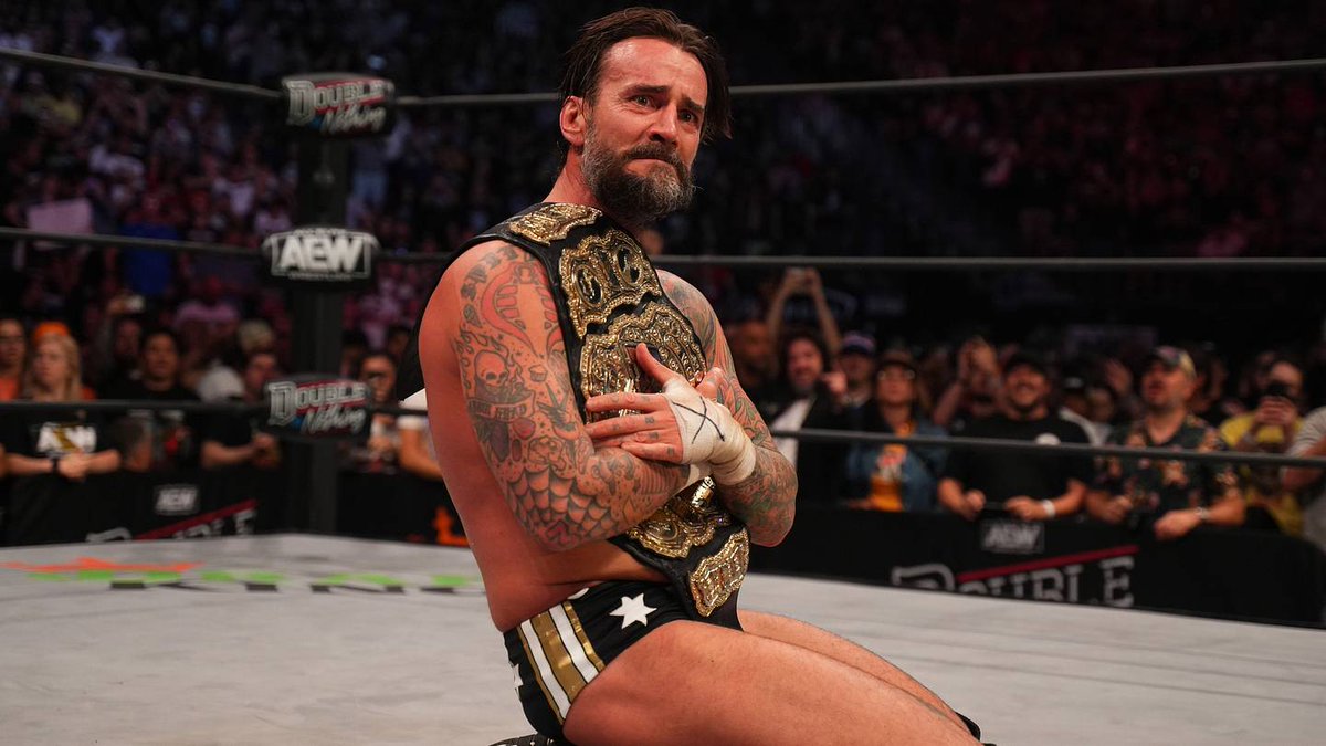 GsliCMPunk's tweet photo. Fightful'un haberine göre, AEW şirketi içerisinde, CM Punk'ın bir daha onlarla güreşmese bile şirketle olan bağlarını yeniden kuracağına dair bir inanç varmış.

Bazı kaynaklar, Punk'ın AEW ile olan bağlarını tamamen koparıp koparmadığı sorulduğunda "asla asla dememeli" yanıtını vermiş.