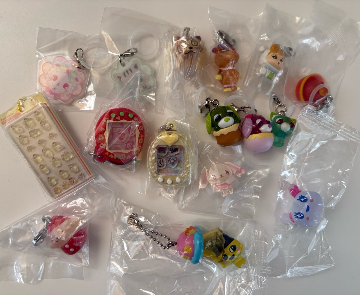 0c_k8's tweet photo. サンリオ ジェリーデコハンド ジュエリーデコバンド 交換 ガチャ ガチャガチャ

譲　画像のもの

求　画像2枚目3枚目
　　他なんでも検討します

郵送希望です📮

たまごっち お茶犬 なめこ シャカシャカチャーム  ジュエルペット キティ ラブリっち ボンドロ ポムポムプリン https://t.co/SsvIezrhRE