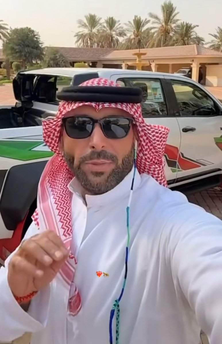 R O B || روب tweet media