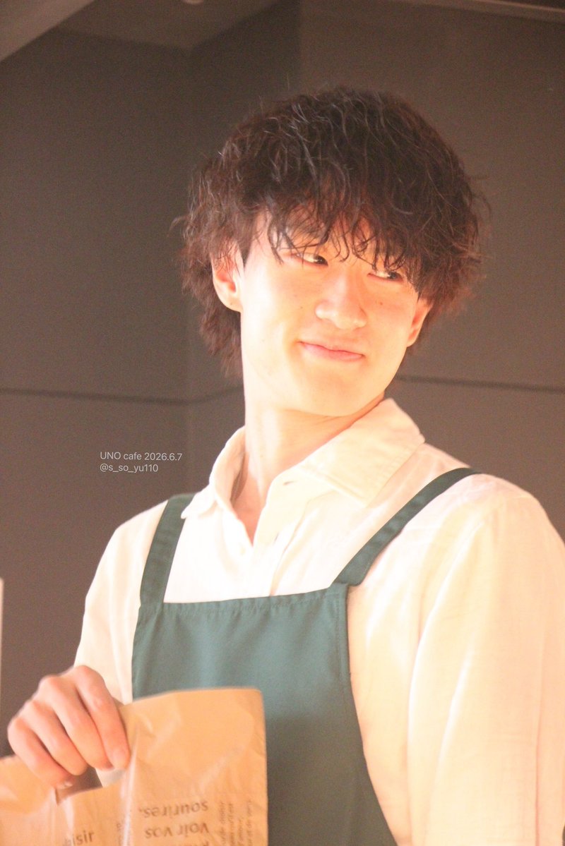 s_so_yu110's tweet photo. 山本店長、ステキです🍀✨
まだまだ余韻に浸ってます。
本当に楽しかったな！

草太くん、UNO cafeの皆さま、本当にありがとうございました❣️
#山本草太
#UNOcafe https://t.co/IrRSEYmKCf