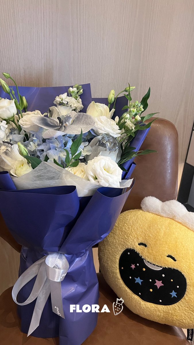 mustangfflora's tweet photo. 0611 Fanplee

1 위 축하해🎉

#트레저 #TREASURE #소정환 #SOJUNGHWAN https://t.co/dYy3B1ULZH
