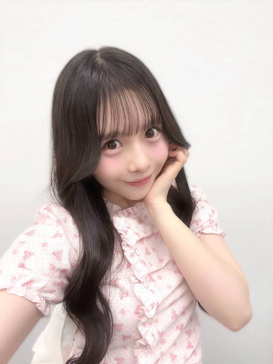 natsuka_ss0719's tweet photo. 🩰🤍 https://t.co/UympWHoBYu