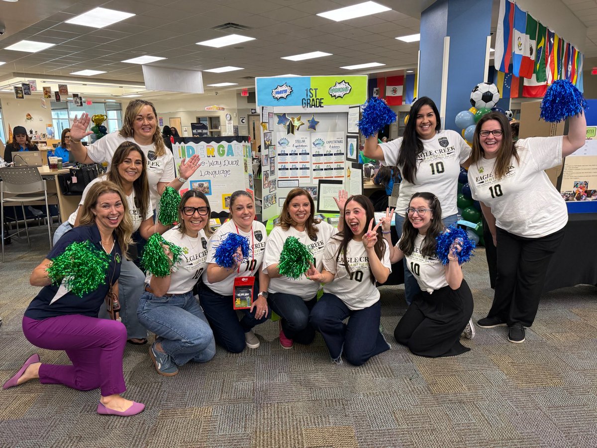 FerraroMs's tweet photo. Team Eagle Creek ready for day 2!!! @KMalatesta_OCPS @maryjoo30 @LuzSeda3 @OCPS_MSD @ECE_ELEM #OCPS_TWDLSummerAcademy #OCPS_WeAreOne #WinningPlay #TWDL https://t.co/gRgLUXuCff
