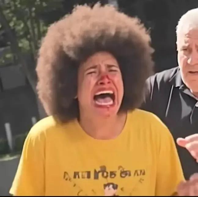ZPontuda's tweet photo. @EleicaoBr2026 Vai quebrar o Nariz de novo... https://t.co/r0t5J2CWLt