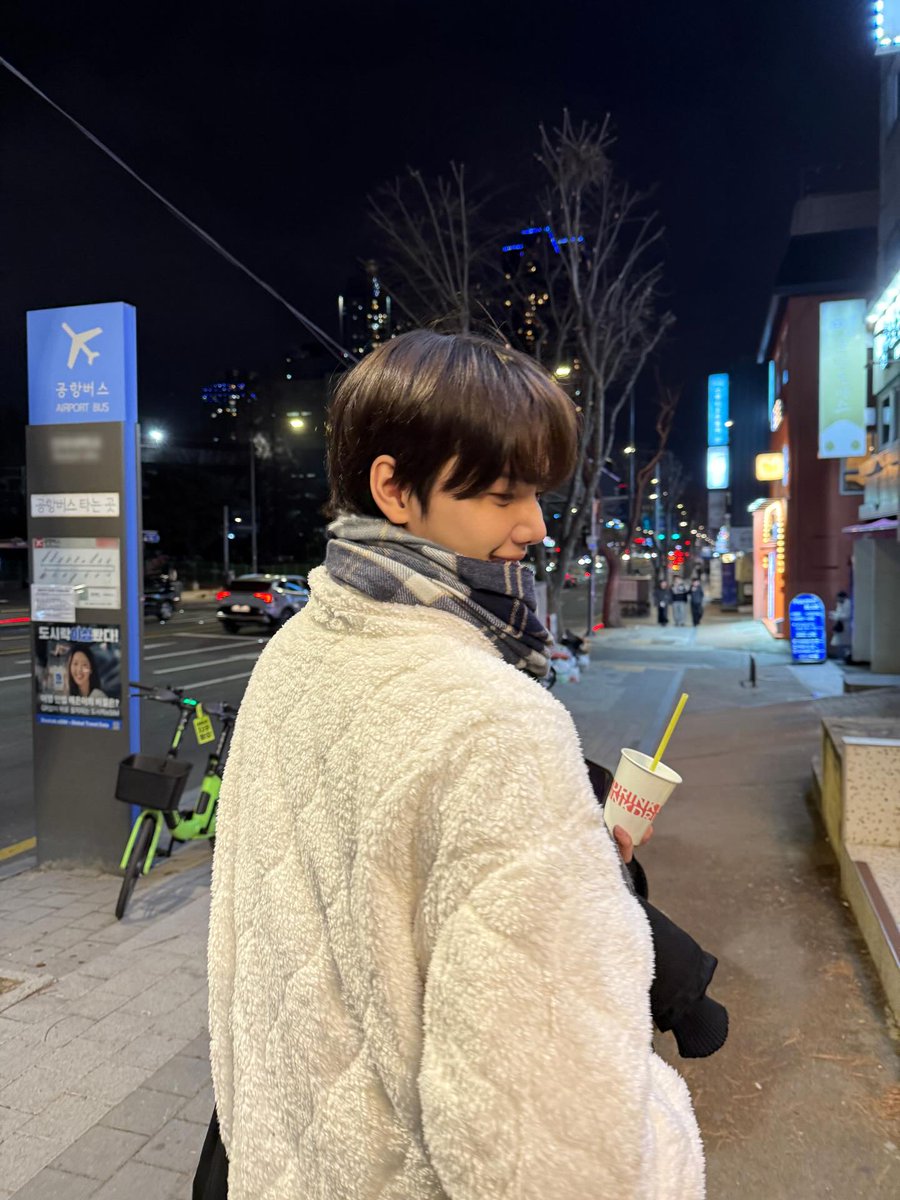 minhee_off's tweet photo. 민희 남찍사 너무 좋아!!!!!!! 진짜 좋다구!!!!!! https://t.co/JSydqdNNsH