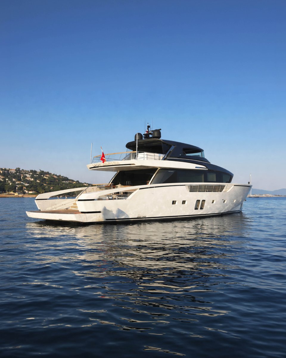 WestNautical's tweet photo. 🚤 LADY LARISA – now €4.3M (VAT paid, turn-key) and presented in ‘as new’ condition -📍 Sanremo, Italy

🛏️ 4 guest cabins for 8 guests + crew of 3
🛋️ Expansive indoor-outdoor living
⚙️ Triple Volvo Penta IPS 1050 engines

🔗 https://t.co/CIXGojjFjd | 📧 info@westnautical.com https://t.co/yLwqgmjm4N