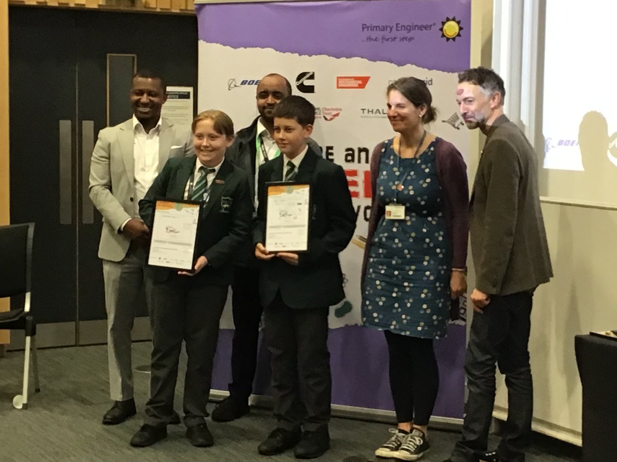 west_moors's tweet photo. Exciting afternoon yesterday at @unisouthampton
for the award ceremony for the highly commended and winners of the recent @primaryengineer
competition!   

Thank you to @A_Rawstron_CEng for being our visiting Engineer!  Well done to all Year 8 students that took part 😀📷 📝 https://t.co/eeEOPe8Gpn