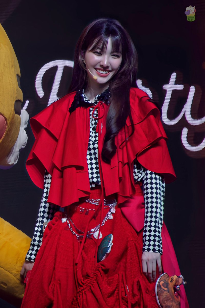 pipefox322's tweet photo. 全家福🧑‍🧑‍🧒

#LingOrm
#LINGORMFanPartyBD2026 https://t.co/eRpZ0VYiCA