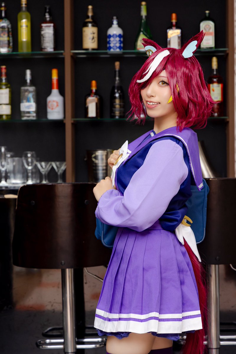 aityann0's tweet photo. RT @iroha_cos_akino: cosplay/ウマ娘/タニノギムレット

トレーナー、休憩していくか？

 #ウマ娘になってしまいました 
 #ウマ娘コスプレ  #cosplay  
 #umamusumeCosplay https://t.co/6v7ZoGPynF