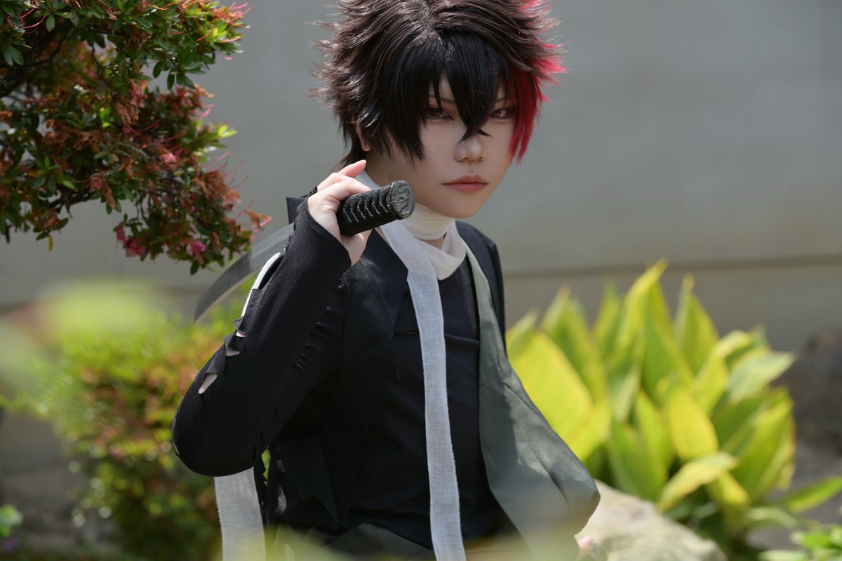 6Cvqcl's tweet photo. Cosplay 刀剣 肥前忠広

要は敵を斬ればいいんだろ

p.@photographys__
#主墓穴で無双本丸20260606 https://t.co/o9jML3kHnJ