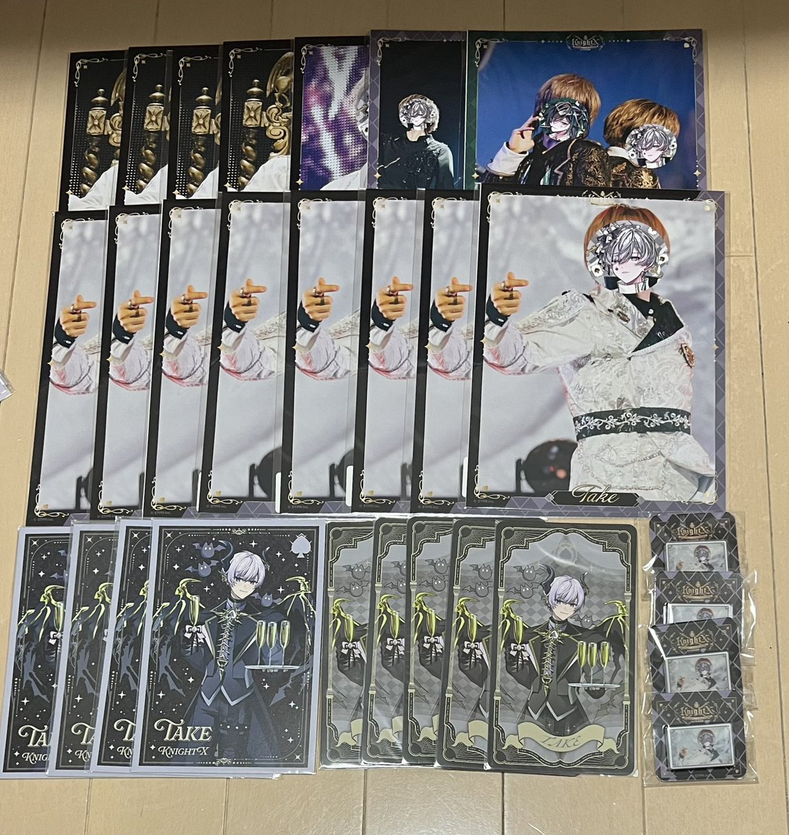 Soua_0429's tweet photo. 求）買取
譲）画像のもの

詳細は1枚目ALTへ
条件の良い方、纏めての方優先◎
お気軽にお声掛けください🙌

 #騎士Xグッズ買取 
 #KnightXグッズ買取 https://t.co/yWOHyCWsmv