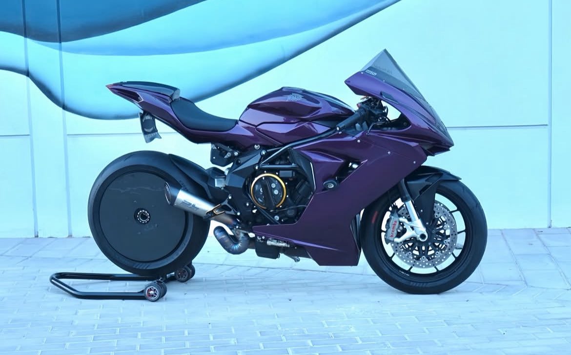 RevvCulture's tweet photo. A supersport with a designer soul

MV Agusta F3 https://t.co/Jg6DSFneWj