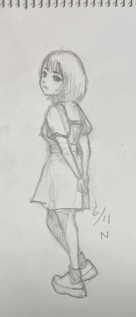 nhwjy5PfNj28598's tweet photo. 1回目より可愛く描こうと思っていろいろ描いていたけど、描けなくて少しスランプになりました 
気持ち切り替えて2回目はポーズモデルさんの写真を参考に。胸より顔が張り出しすぎてしまったけど💦表情好きです
お疲れ様でした
#日々描く https://t.co/g4GQhM0M7d