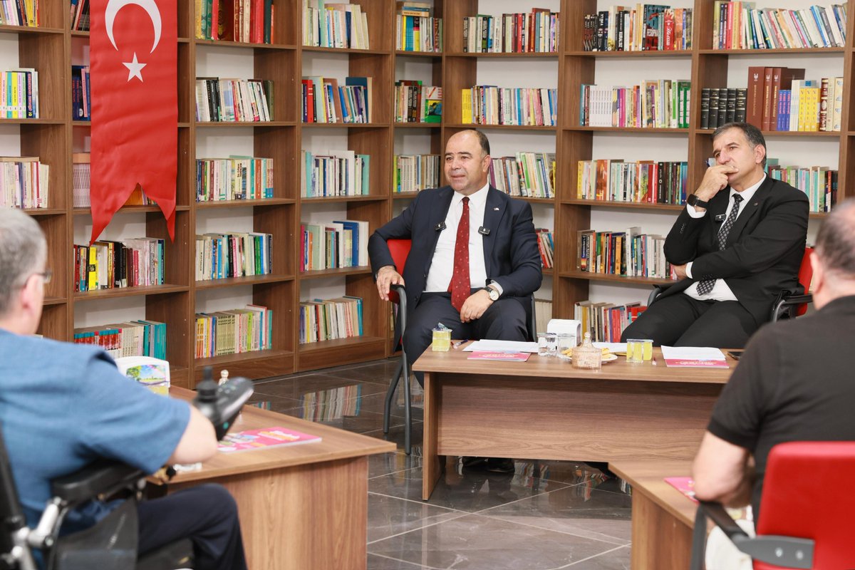 Karakoprubel's tweet photo. 📍 Emekliler Yaşam Merkezi

Belediye Başkanımız Nihat Çiftçi, Emekliler Yaşam Merkezi'nde emeklilerimizle söyleşi programında bir araya gelerek büyüklerimizin sorularını yanıtladı.

Büyüklerimizin merak ettiği konulara ilişkin değerlendirmelerde bulunan Başkanımız, emeklilerimizin sosyal yaşamlarına katkı sağlayacak projeleri hayata geçirmeye ve her zaman onların yanında olmaya devam edeceklerini ifade etti.

#Şanlıurfa #KaraköprüBenimEvim