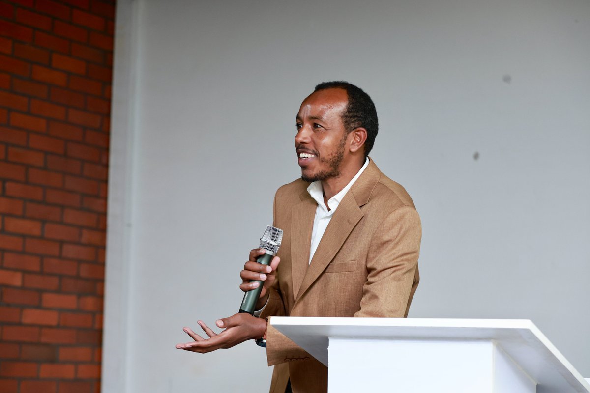 urywp's tweet photo. @ywprwanda @urcst @FTetero A heartfelt thank you to R-YWP for supporting the competition and awarding the winning teams. Special thanks also to our judges for their time, expertise, and commitment, University of Rwanda, for its continuous support in empowering young innovators and future professionals. https://t.co/52td405u8L