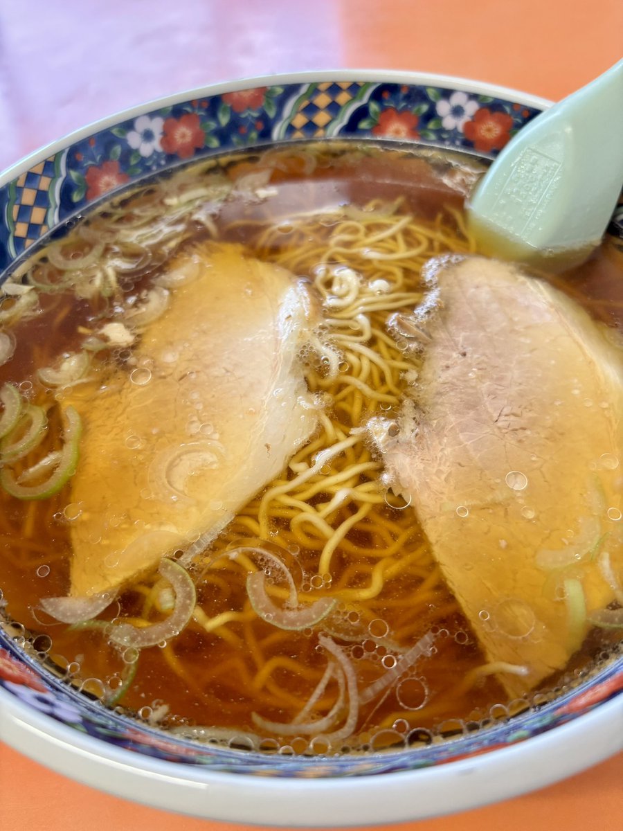 GOLD_TWINS_FX's tweet photo. ストレスか？
毎日ラーメンが頭から離れない

 #麺活 
 #ラーメン好き
 #マシマシ
 #幸楽苑 
 #チャーシュー 
 #幸楽苑は厚いチャーシュー作ってほしい https://t.co/KGDjkhM20H