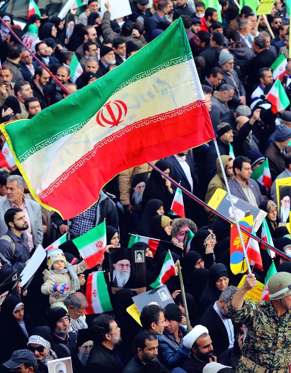 mooonsleep's tweet photo. 「🇮🇷私達は望めばいつでも核兵器を持つ事ができた。しかし、如何なる状況下でも核兵器を製造する事はない。それはアメリカのためではなく、私達の宗教において大量破壊兵器を持つ事が禁じられているからです。」

☢️#ファトワ #核兵器 #Iran https://t.co/xQZJoYkKTu