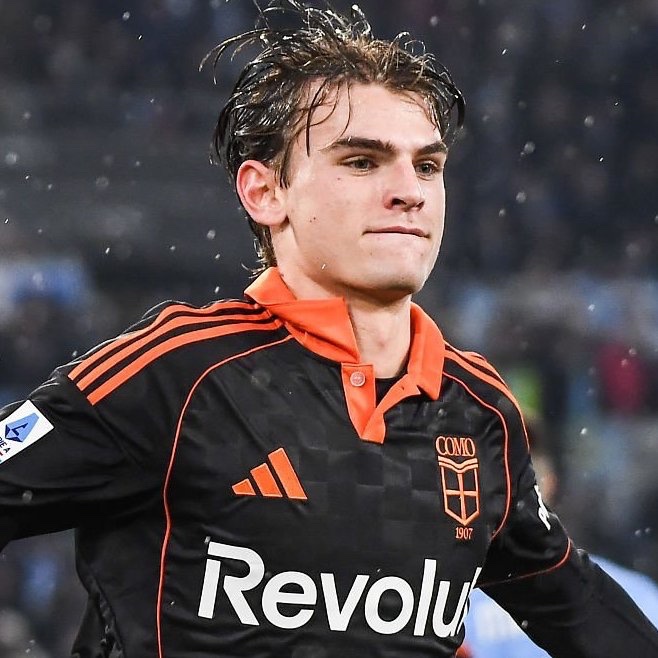 goalsside's tweet photo. 🚨🚨| BREAKING: Nico Paz has informed Real Madrid that he prefers to remain at Como for next season.

As a result, Como’s chances of keeping him have reportedly increased significantly in the past 12 hours.

{@FabrizioRomano} https://t.co/xSxyeKAMQa