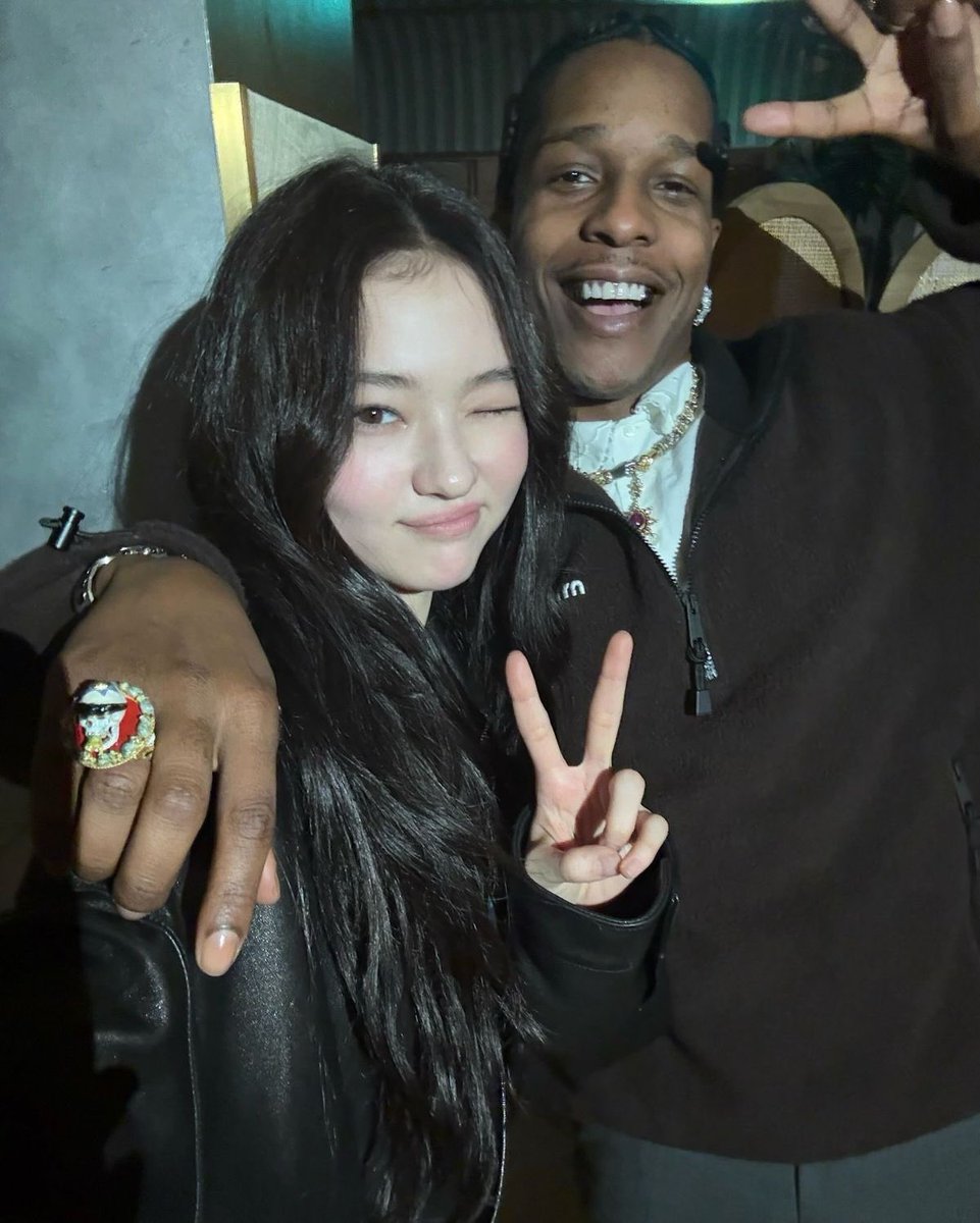 archivellagross's tweet photo. Ella with A$AP Rocky https://t.co/sm4TSF0SwD
