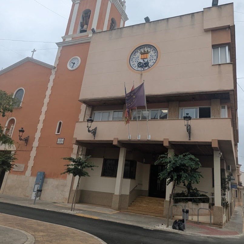 CSIFCV's tweet photo. 🗳️ CSIF gana las elecciones de personal laboral en el Ayuntamiento de Cárcer.

✅ La central sindical logra representación en los primeros comicios en los que participa.

🤝 Gracias por el apoyo al sindicalismo útil, profesional e independiente que representa CSIF. 

👉 https://t.co/4ZGTgbCySf