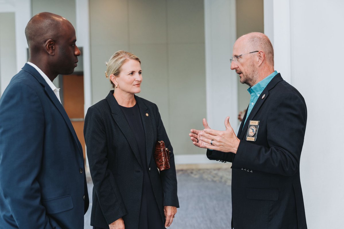 BernyJacques's tweet photo. With Rep. Erika Booth and FL Division of Emergency Management Director @KevinGuthrieFL at last week’s Training for Emergency Management Symposium. https://t.co/wHnRkmAwpN