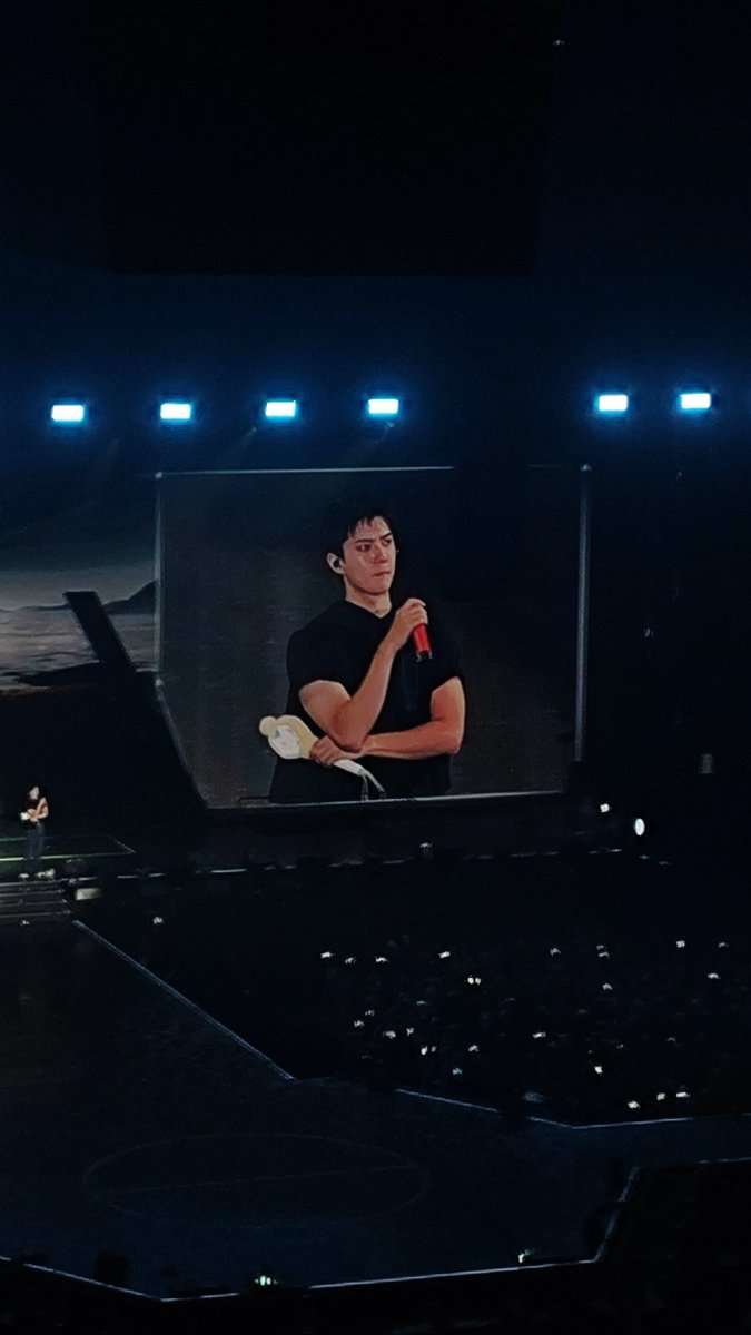 risasusi25's tweet photo. Coba pikirkan secara logika

Uang diinvest: IHSG Merah, duit minus
Uang ditabung: Tergerus inflasi, dollar 18k
Nonton konser: Aku bahagia, tidak stress, ketemu exo 🤗💖

Jadi nonton exo deh 💃 https://t.co/IC0TmNGOJ8