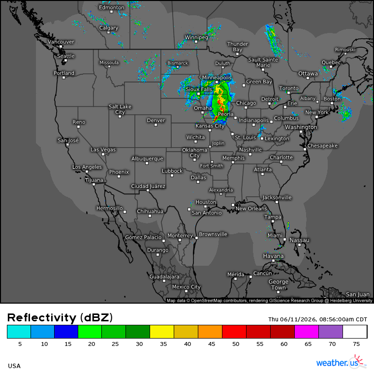 WeatherdotUS's tweet photo. Here's a look at the continental radar composite this morning as severe weather risk continues, focusing on Midwest and Great Lakes. Risks include widespread damaging/intense winds, large hail, tornadoes. The SPC has highlighted a level 4/5 risk area.

https://t.co/XTpV7fwx9t

TT https://t.co/EWjDOxkl3K