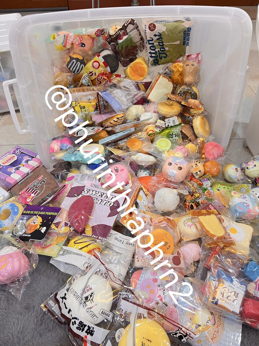 phurinthraphrn2's tweet photo. ⭐️ปล่อย สกุชชี่ 

มีใครสนใจมั้ยคะ บางอันไม่มีตำหนิ บางอันมีตำหนิ สามารถเข้ามาสอบถามก่อนได้คับ🙇🏻‍♀️

📦 ค่าส่ง 50฿ 

☎️  DM

#ปล่อยสกุชชี่ #สกุชชี่ #ตลาดนัดสกุชชี่ #squishy #ส่งต่อ  #ส่งต่อสกุชชี่ #สกุชชี่มือสอง #สกุชชี่แรร์ https://t.co/39s7Pnmw4X