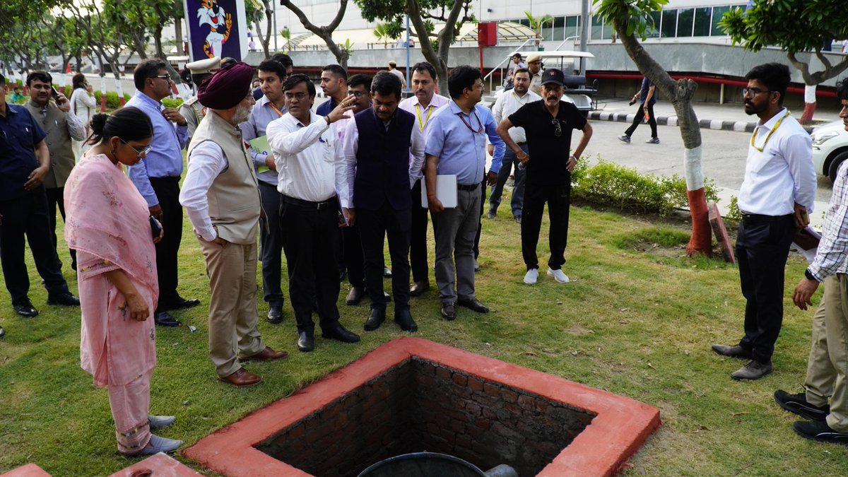 official_dda's tweet photo. Hon’ble @LtGovDelhi , Sardar Taranjit Singh Sandhu, visited Yamuna Sports Complex and reviewed sports infrastructure, training facilities, ongoing development works, and the rainwater harvesting system. Interacting with trainees and officials, he emphasized strengthening sports facilities, promoting sustainable infrastructure, and creating greater opportunities for young athletes.

DDA remains committed to building world-class sporting ecosystems and environmentally responsible public infrastructure for the citizens of Delhi.