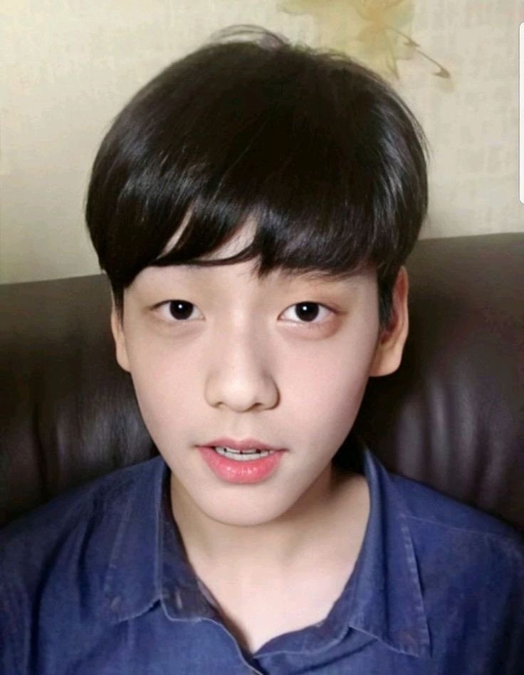 4rest_august's tweet photo. 디엠으로 사진 받자마자
아기 최수빈 생각나서 잽싸게 찾아옴
완전 그대로잖아 ㅋㅎㅎㅋㅎㅋㅎㅎㅋㅎㅋㅎㅋㅎㅋㅎㅋㅎㅋㅎㅋㅎㅋ https://t.co/GIOI7wP5rn