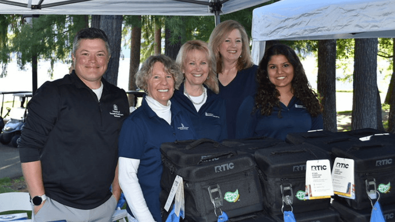 BassettNetwork's tweet photo. Friends of Bassett’s annual Invitational Golf Tournament was a phenomenal success this year! Thanks to the generosity of event sponsors, golfers, and guests, more than $121,000 was raised. See more: https://t.co/hk3Yy0Gkzl https://t.co/twkVJbmRvb