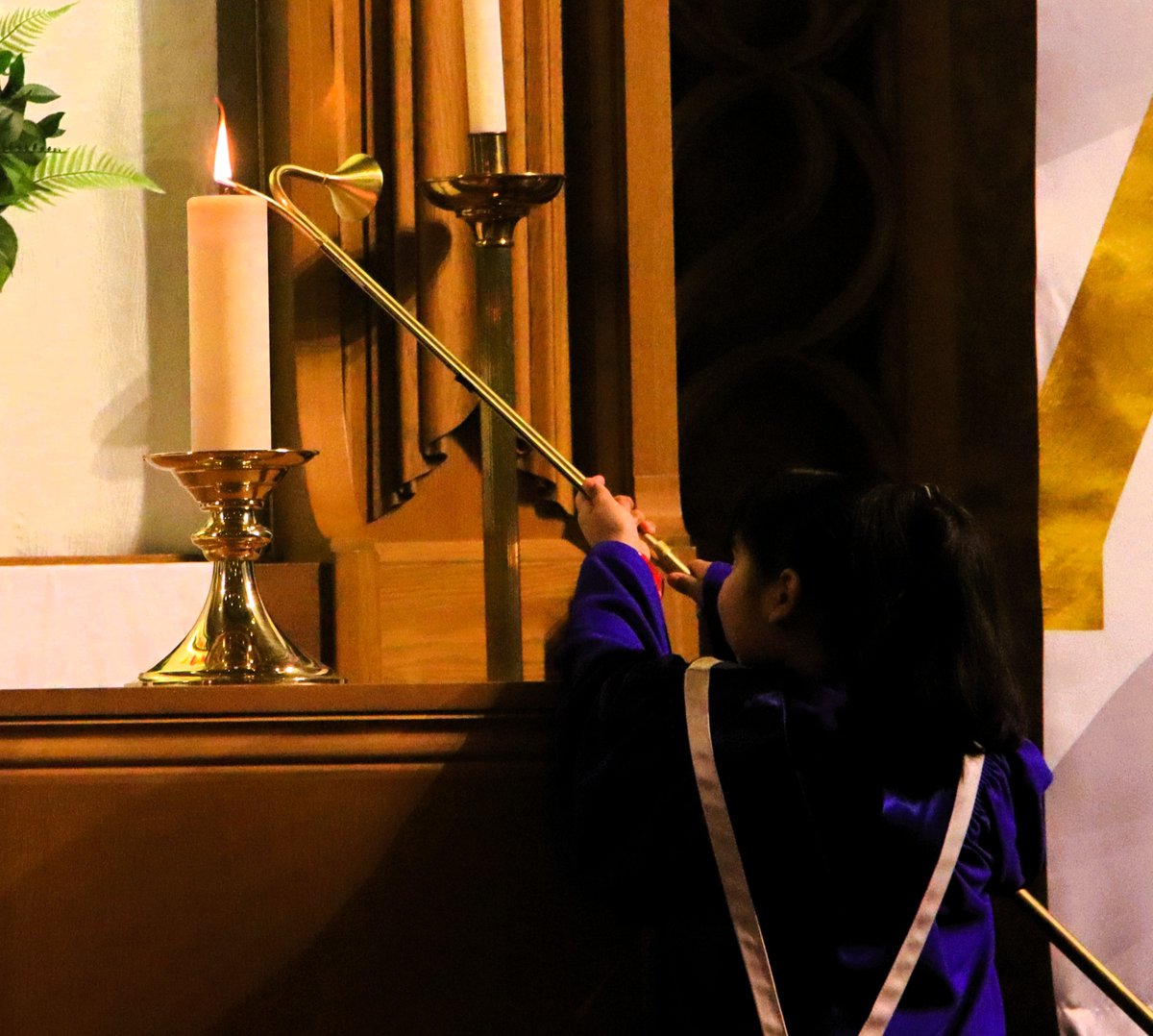 bcampney's tweet photo. When tall candle meets short acolyte. (Is there some ancient liturgical name for the combined lighter &amp; snuffer used in worship?)
#pictureordinarytime https://t.co/KdcYBbf0qC