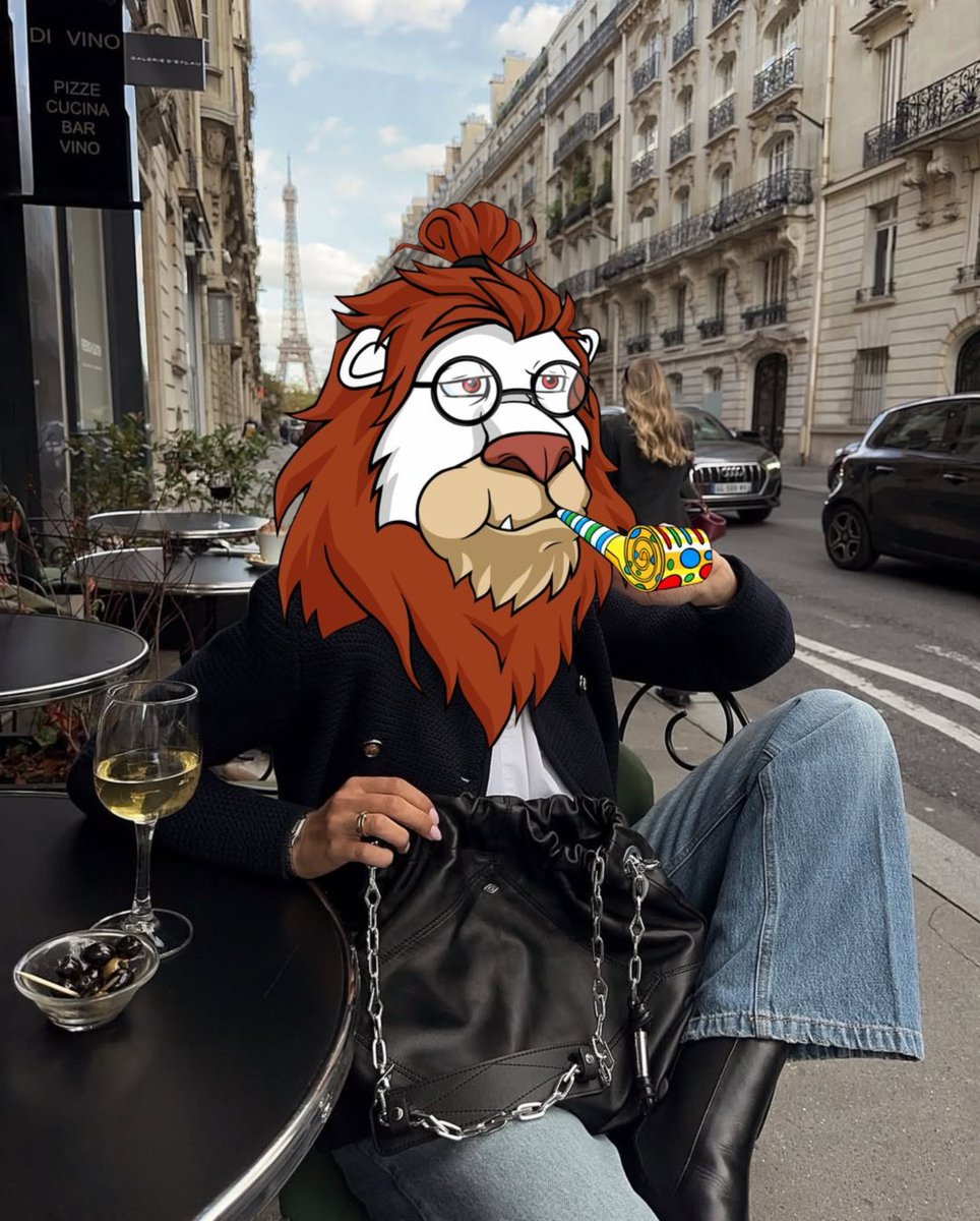 krypto_toujours's tweet photo. @Th3c0llector_ @LazyLionsNFT @3look_io Happy #ThirstyThursday, King! ๐ท๐ท#ROAR #3look https://t.co/a8Yh4L9DUV