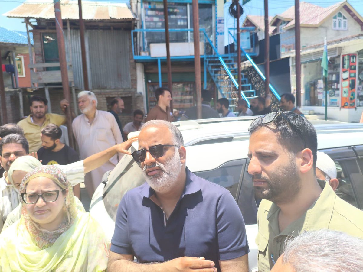 salmanalisagar's tweet photo. Visited Syedpora Hamchi today and interacted with local residents, who apprised me of the severe water supply and irrigation crisis being faced by the area. The issue is causing immense hardship to both households and farmers during this crucial season.

I immediately took up the matter with the Hon’ble Chief Minister’s @OmarAbdullah sahabs ( @CM_JnK ) which responded promptly and initiated necessary steps for immediate relief. I am hopeful that the affected residents will soon see a positive outcome.

The concerns raised by the locals are genuine and well-founded which highlights the acute shortage of irrigation water due to reduced discharge in the Sindh Extension Canal.

I will also be convening a detailed meeting with the concerned departments to work out a comprehensive and permanent solution to the water supply and irrigation issues of the area. The welfare of our people and protection of our farmers’ interests remains my top priority.
@MLAHAZRATBAL 
@IrfanZehgeer