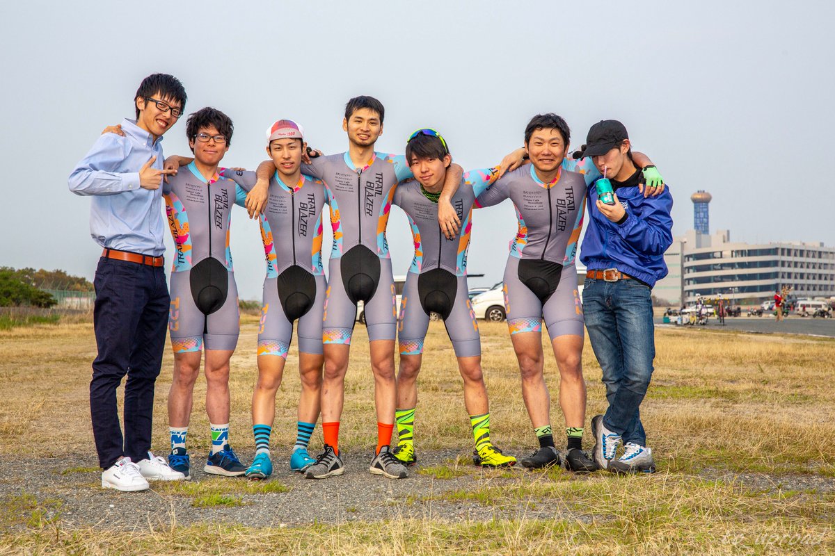 to_uproad's tweet photo. まぁでも、自転車のカメラマンしてて最も深く関わったと言ってもいいTRBの写真が一番好きだな、、、

どれもこれも懐かしすぎる https://t.co/3wuVouCtTP